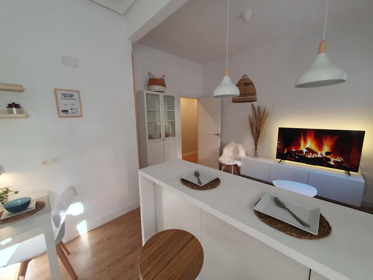 Apartament Aimendi Host Bilbao District Center II Zewnętrze zdjęcie