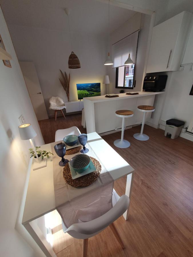 Apartament Aimendi Host Bilbao District Center II Zewnętrze zdjęcie